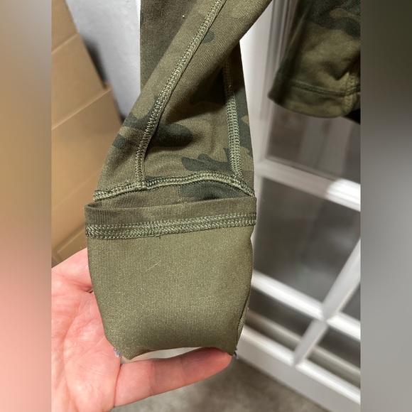 Lululemon Forme Jacket *Cuffins Savasana Camo 20cm Fatigue Green - Picture 10 of 11